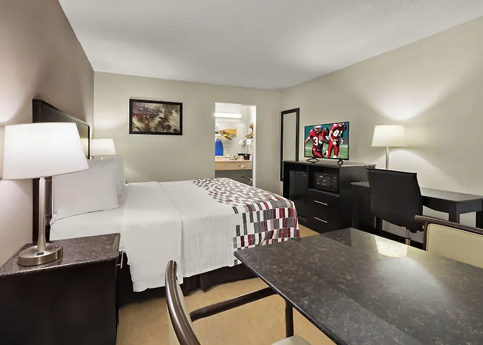 Red Roof Inn & Suites Cave City