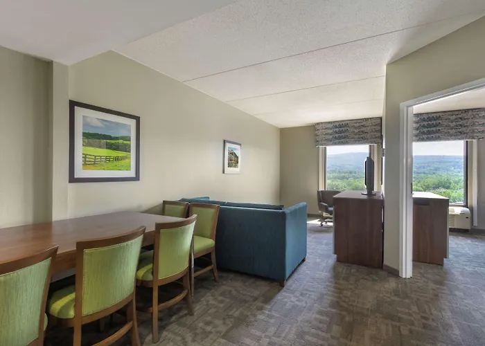 Hampton Inn Bedford