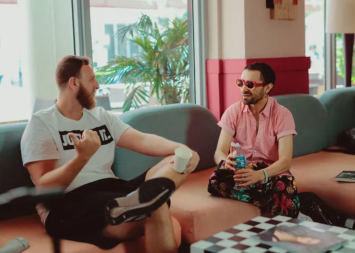 Viajero Miami (Adults Only)