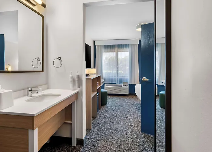 Spark By Hilton Grapevine Dfw North