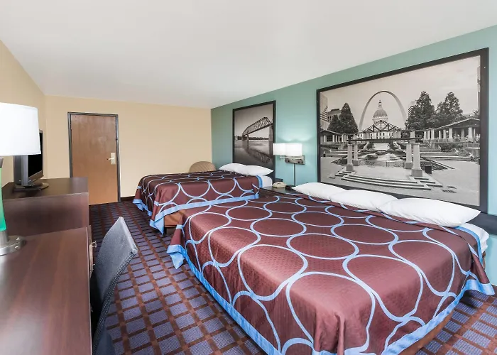 Super 8 By Wyndham Okawville