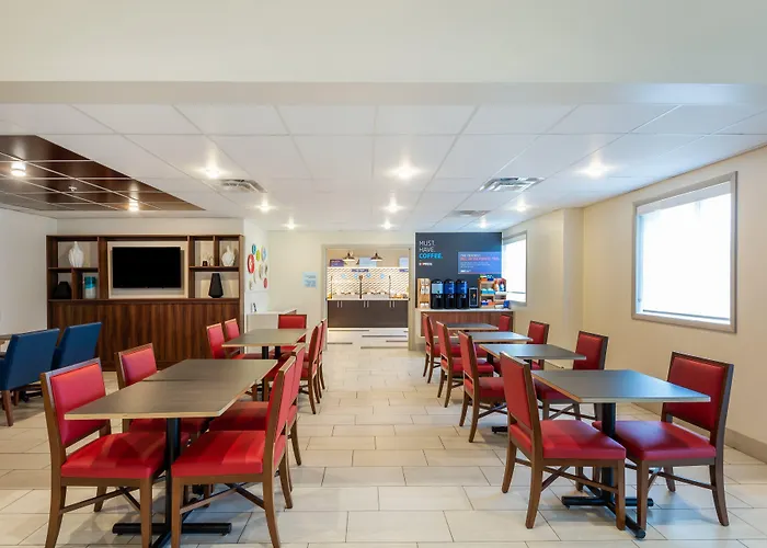 Holiday Inn Express Vermilion By Ihg