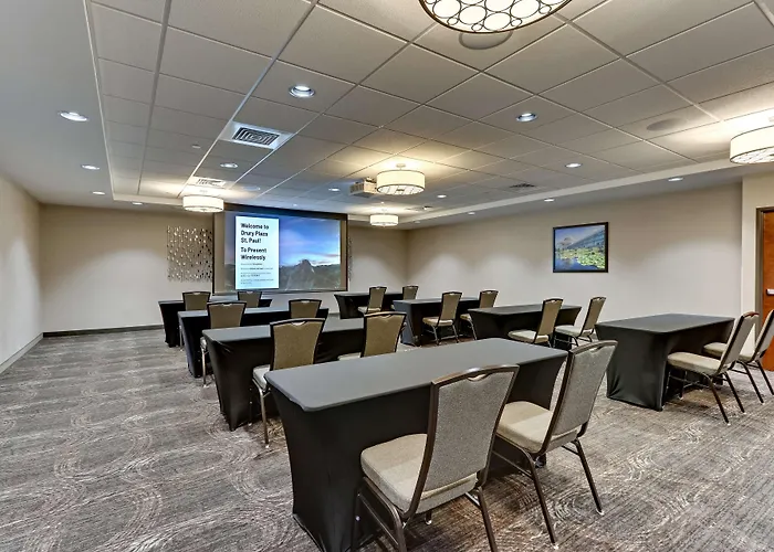 Drury Plaza Hotel St. Paul Downtown