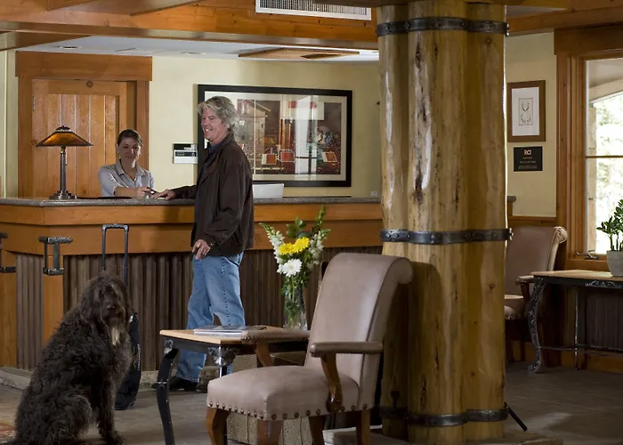 Inn At Lost Creek