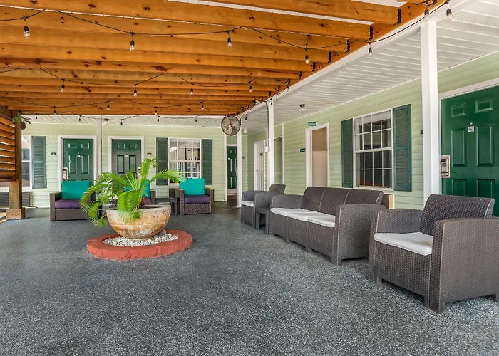 Key West Inn - Fairhope