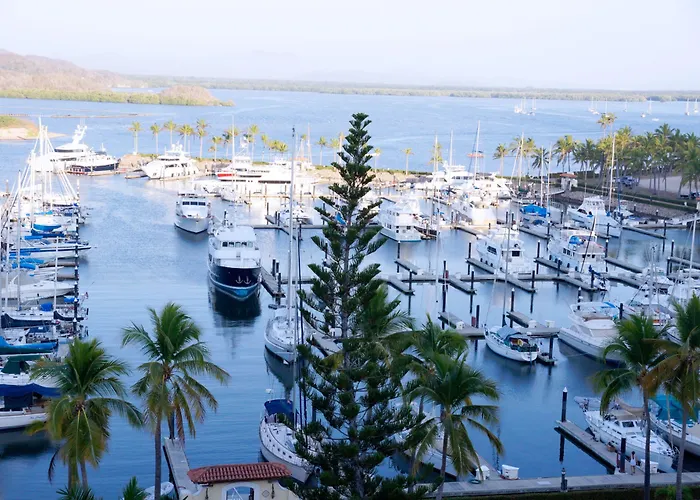 Grand Isla Navidad Golf & Spa Resort With Marina