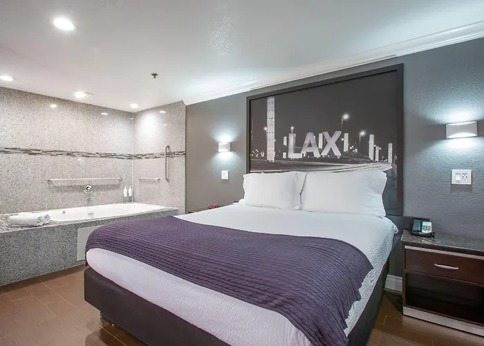 Super 8 By Wyndham Inglewood/Lax/La Airport