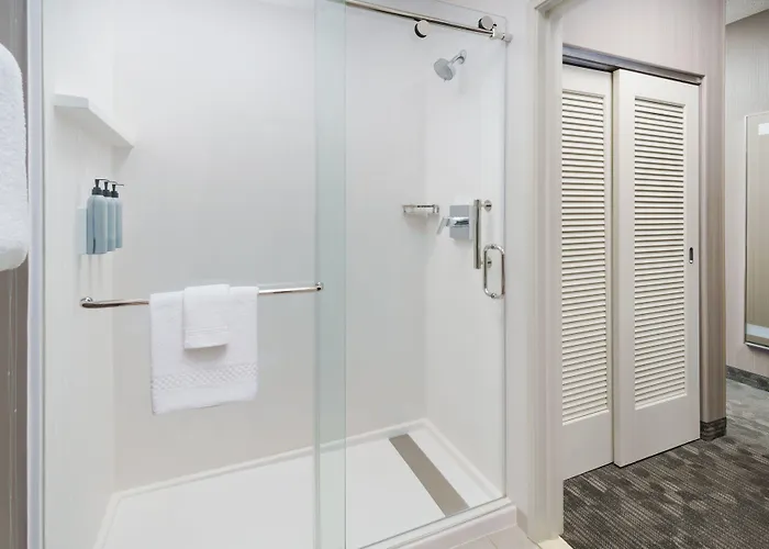 Courtyard By Marriott Roseville