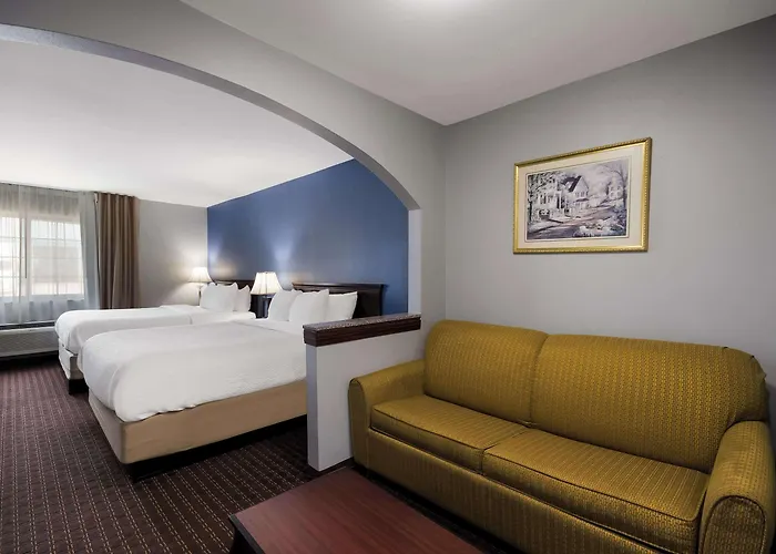 Quality Inn & Suites Oklahoma City North