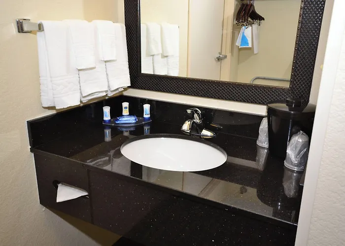 Fairfield Inn & Suites Jefferson City