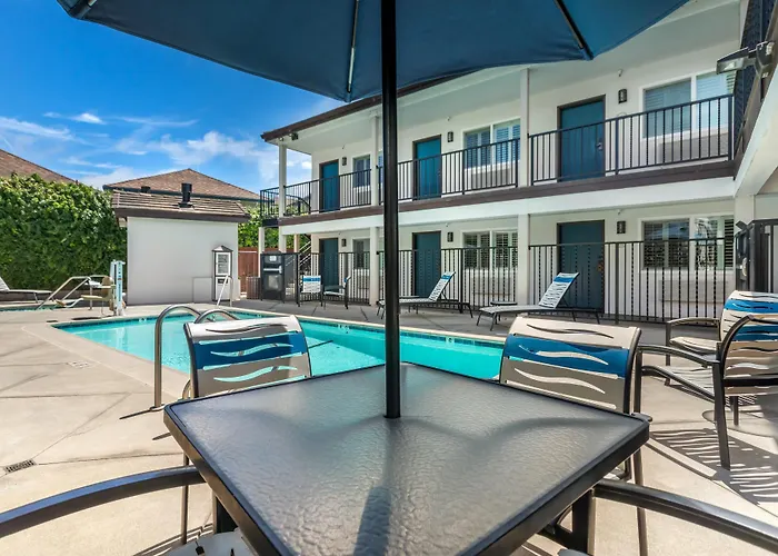 Best Western Rose Garden Inn