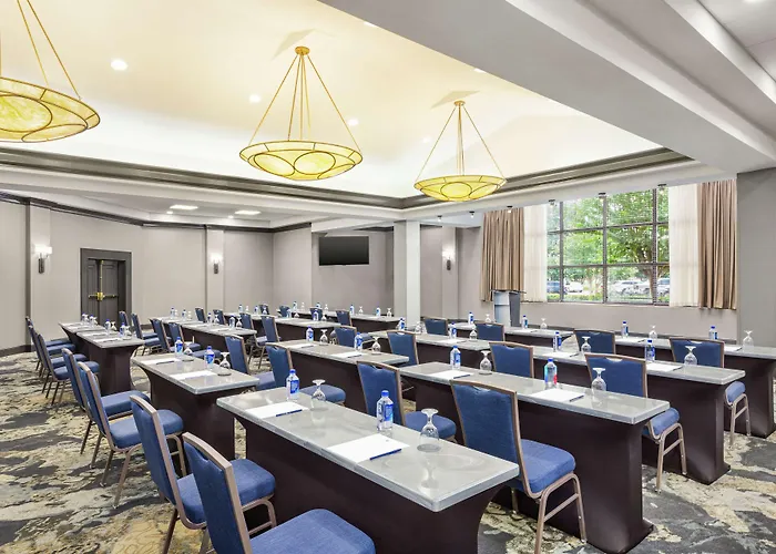 Doubletree By Hilton Jackson