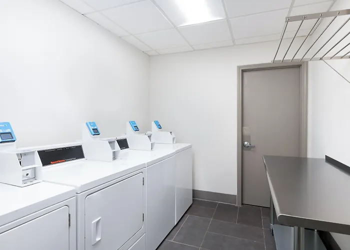 Holiday Inn Express Atlanta West - Theme Park Area By Ihg