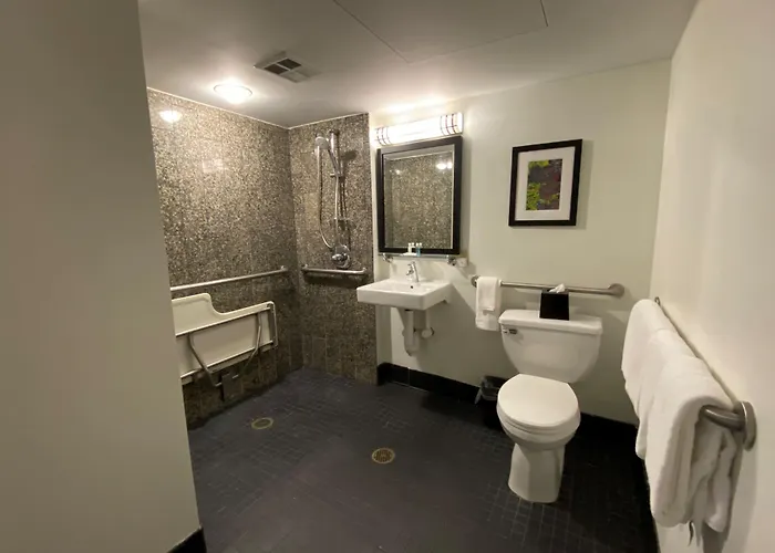 Wyndham New Orleans Airport & Conference Center