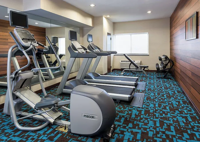 Fairfield Inn & Suites Findlay