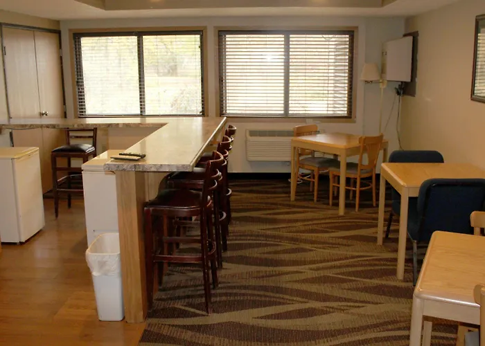 Boarders Inn And Suites By Cobblestone Hotels - Ripon