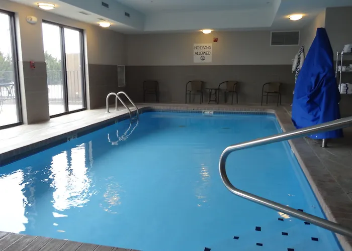 Holiday Inn Express Hotel Kansas City - Bonner Springs By Ihg