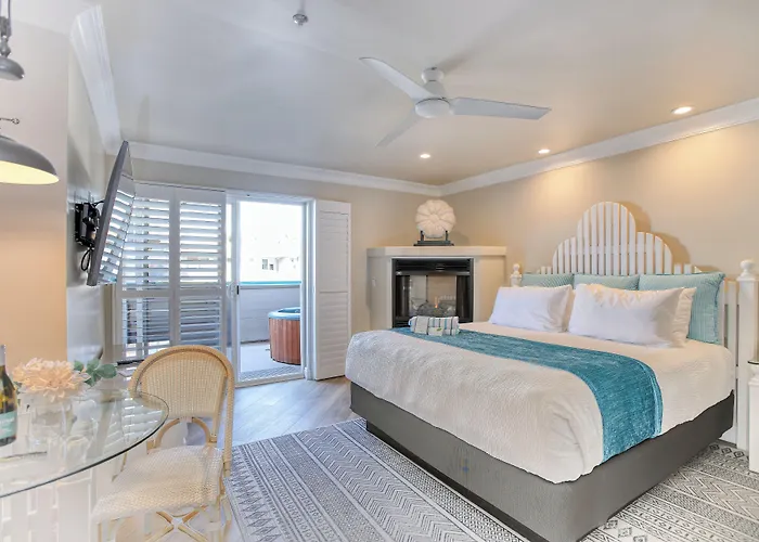 Seaventure Beach Hotel