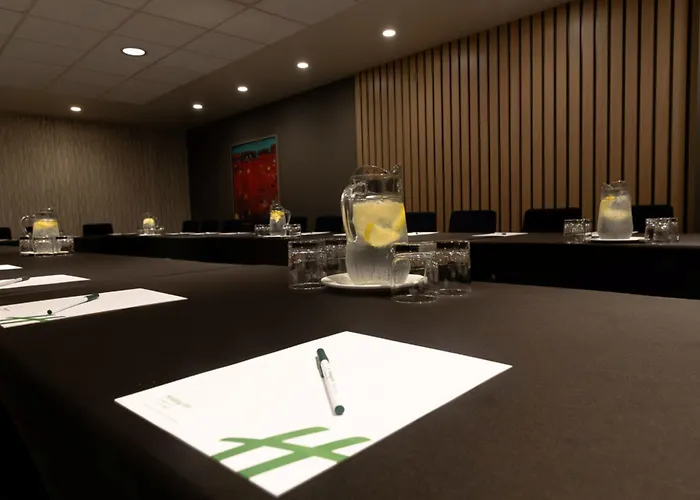 Holiday Inn Toronto Downtown Centre By Ihg