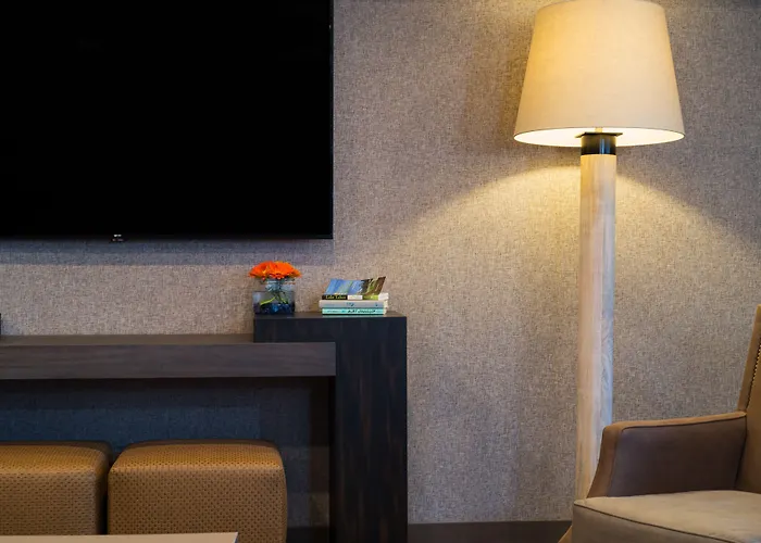Hotel Azure