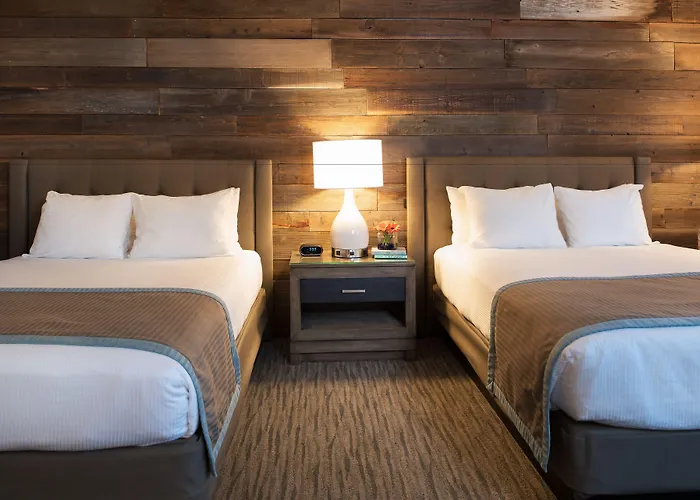 Hotel Azure