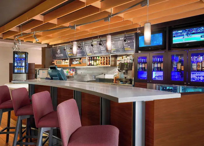 Courtyard By Marriott Springfield