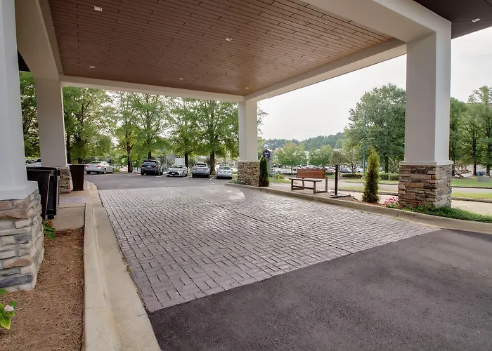 Hampton Inn Birmingham-Colonnade 280