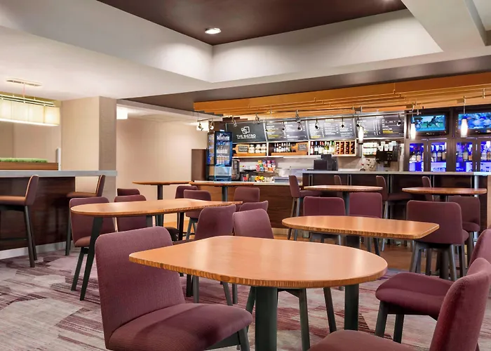Courtyard By Marriott Springfield