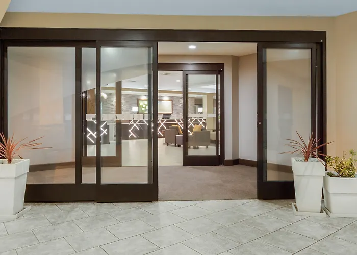 Holiday Inn La Mirada Buena Park By Ihg