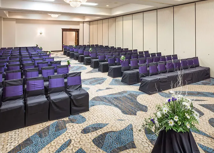 Doubletree By Hilton Boston-Milford