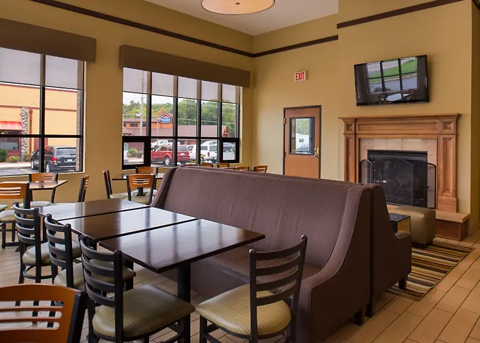 Best Western Ambassador Inn&Suites