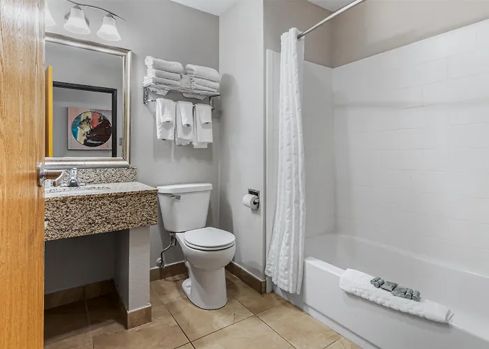 Best Western Ambassador Inn & Suites