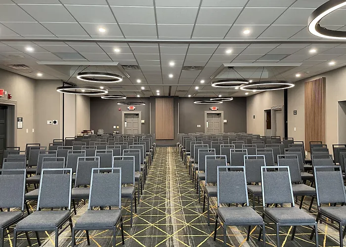 Holiday Inn Cleveland-Mayfield By Ihg