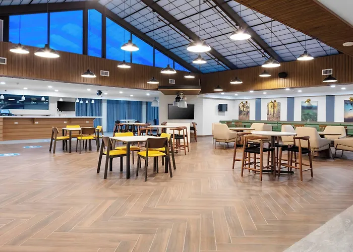 Fairfield Inn & Suites Springfield Enfield