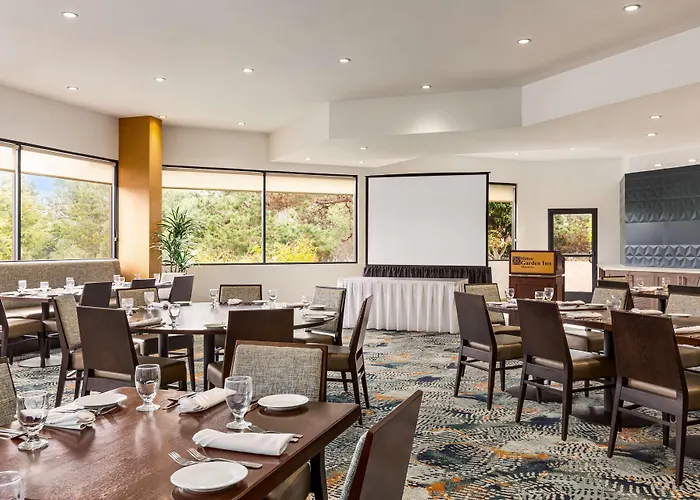 Hilton Garden Inn Monterey