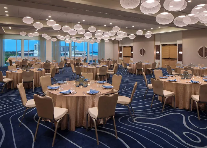 Lido Beach Resort - Sarasota