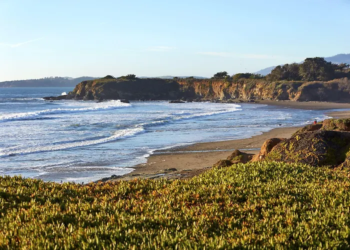 Cavalier Oceanfront Resort