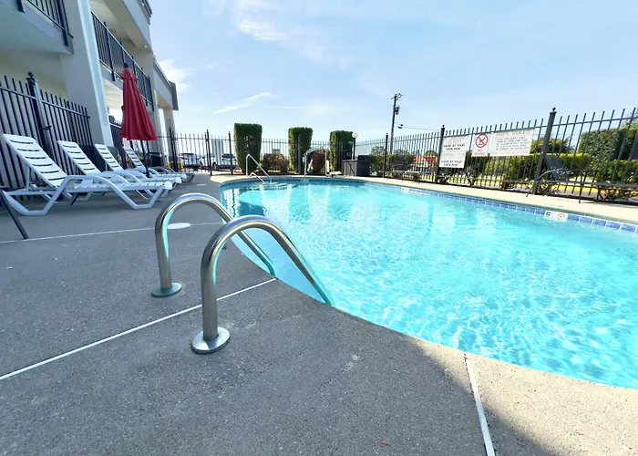 Econo Lodge Lenoir City - Knoxville Area
