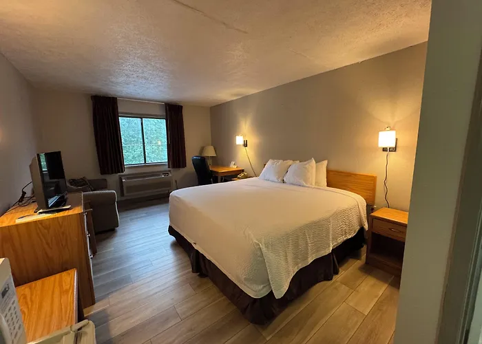 Days Inn By Wyndham Farmer City