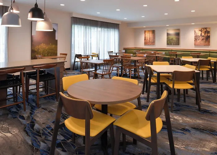 Fairfield Inn Arlington Near Six Flags