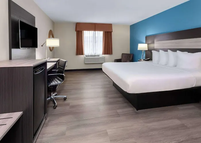 Baymont By Wyndham Copley Akron
