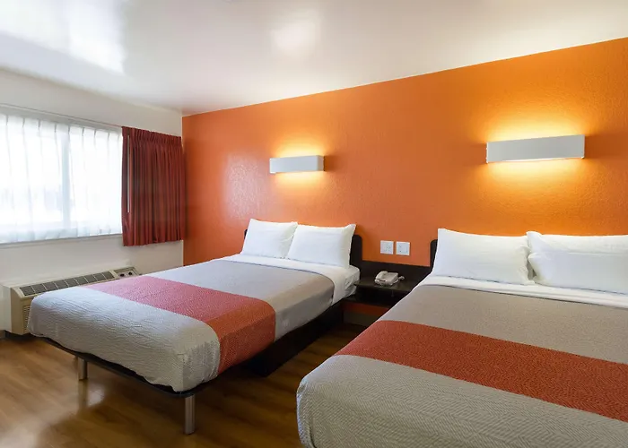 Motel 6-Claremont, Ca