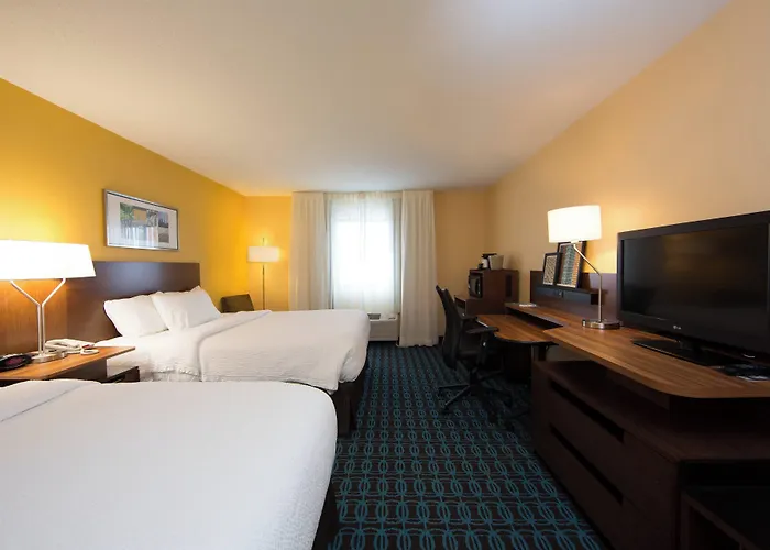 Fairfield Inn & Suites Burlington