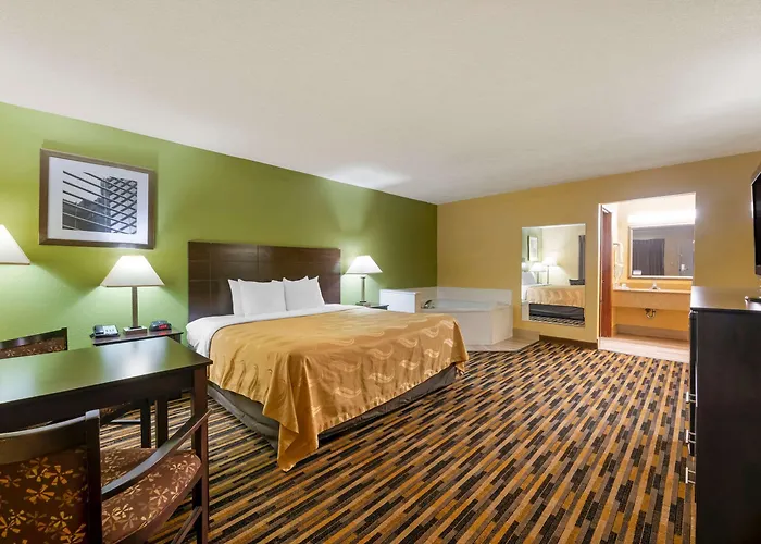 Quality Inn & Suites Mt Dora North