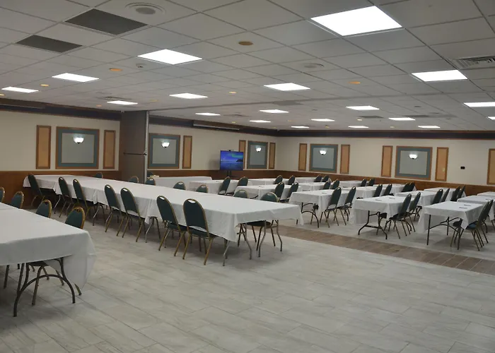 Quality Inn Perrysburg - Toledo South