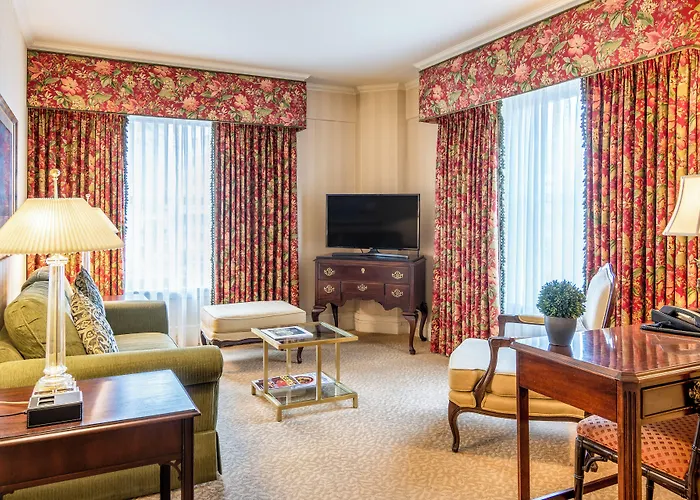 Mayflower Park Hotel