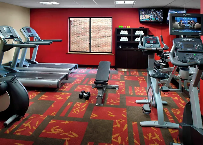 Courtyard By Marriott Hartford Windsor Airport