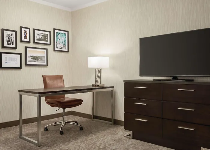 Embassy Suites By Hilton Chicago North Shore Deerfield