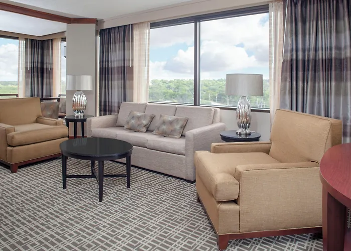 Doubletree By Hilton Kansas City - Overland Park
