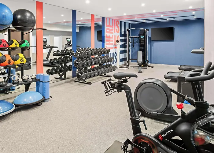 Hampton Inn By Hilton Costa Mesa Newport Beach